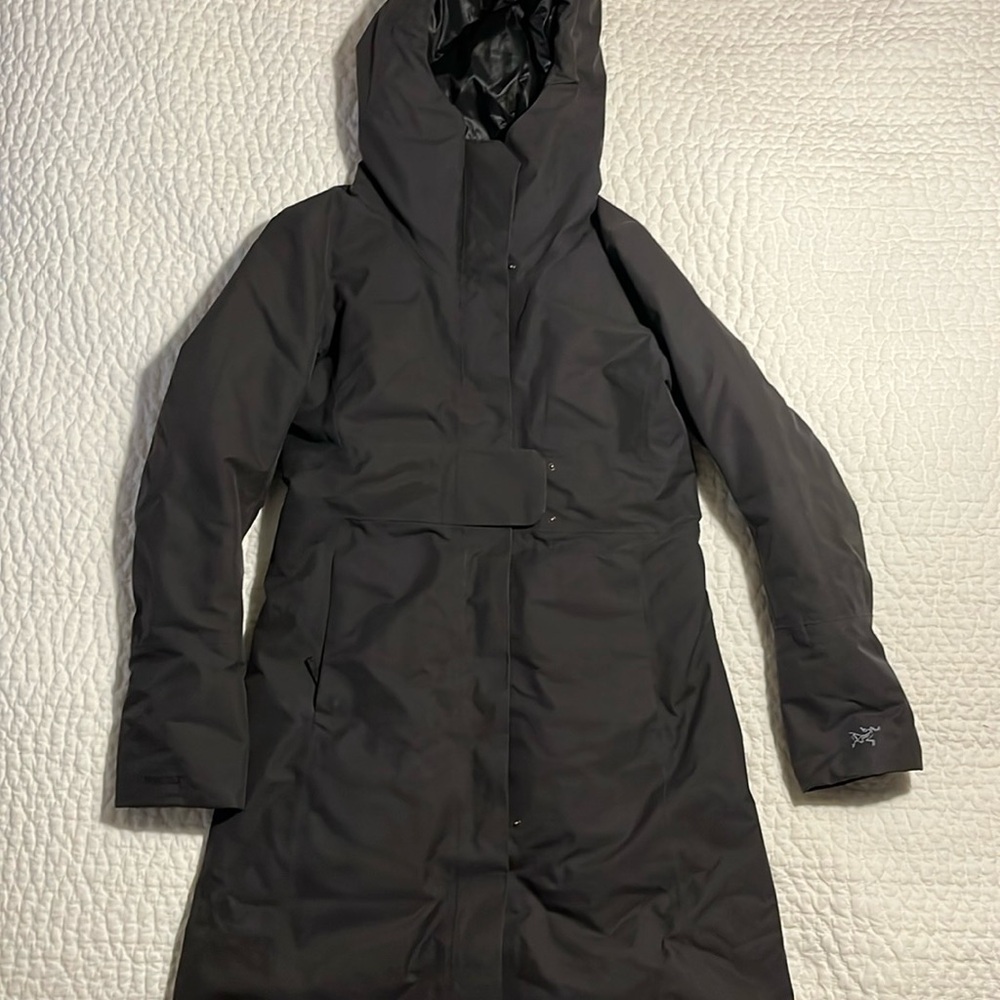Arc’Teryx Patera parka. Dark grey. XS.